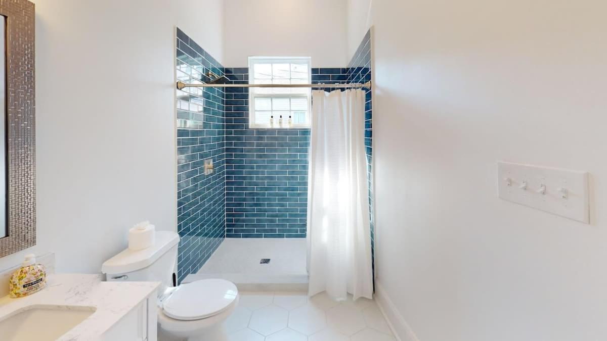Sunny 5Bed W Parking And Direct Streetcar Access Villa New Orleans  Kültér fotó