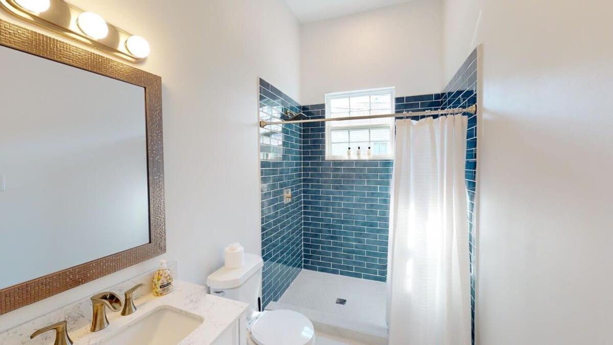 Sunny 5Bed W Parking And Direct Streetcar Access Villa New Orleans  Kültér fotó